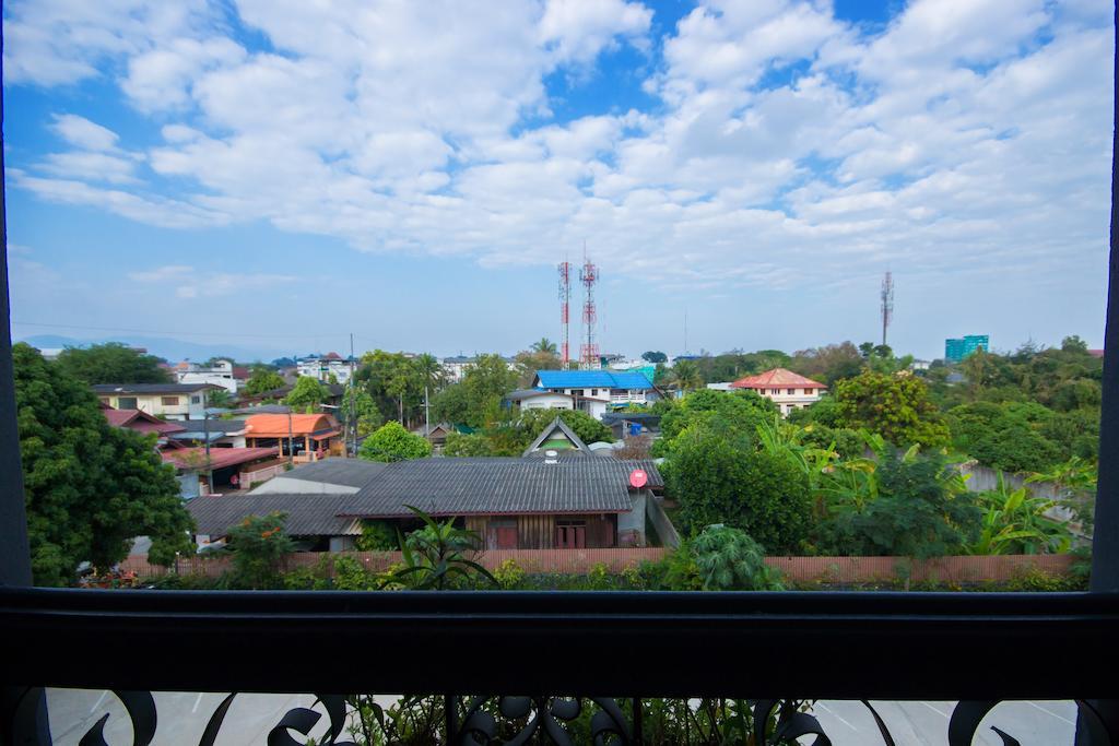 The Corner Hotel (Adults Only) Chiang Rai Zewnętrze zdjęcie